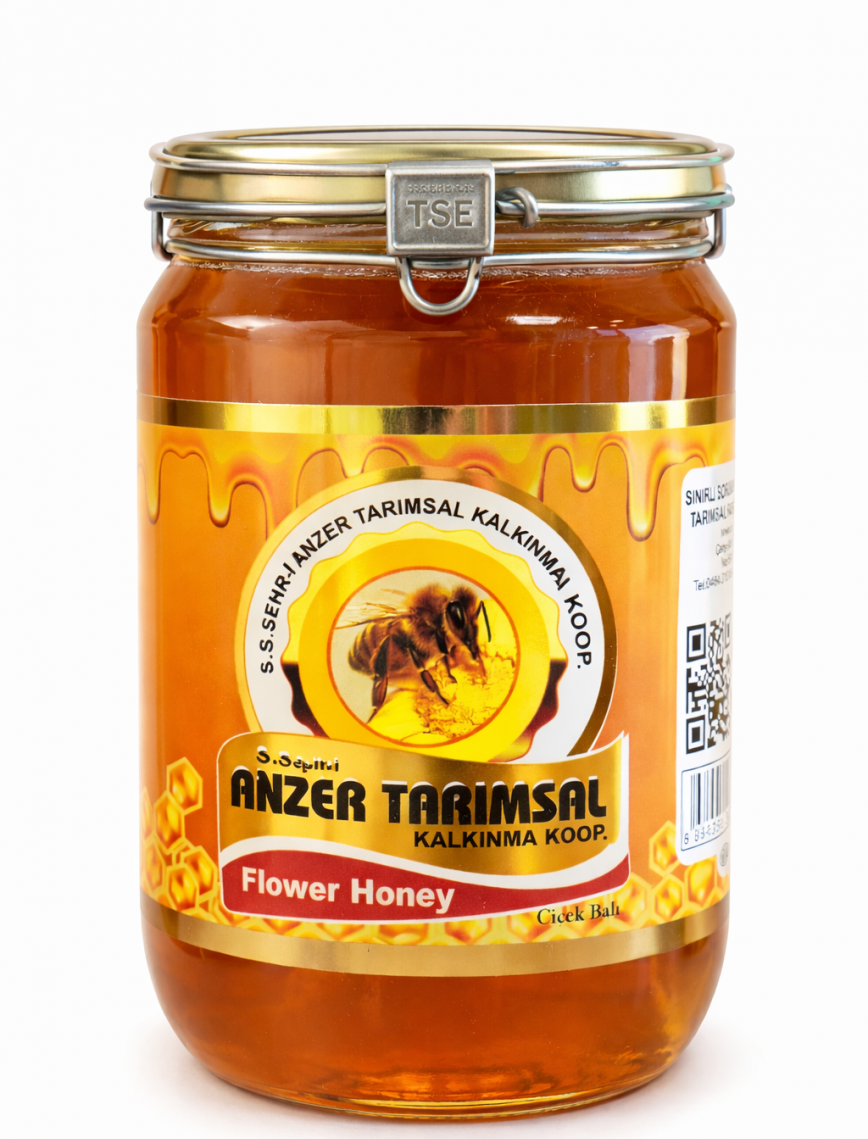 Rize Anzer Yaylası’nda üretilen doğal Anzer balı